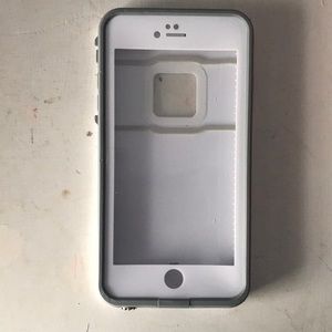 iPhone 6 Plus Life proof case
